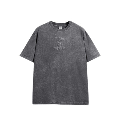 T-shirt femme streetwear "The End Of The World" – Graphisme audacieux